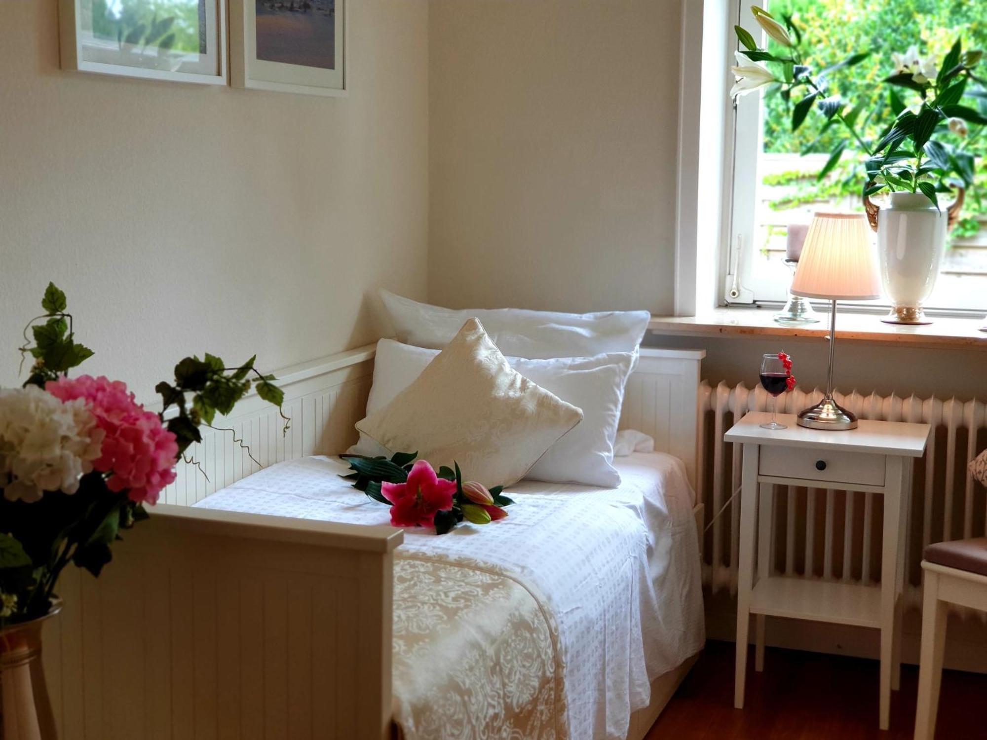 Fewo1846 - Villa Westerallee - Bungalow Mit Drei Schlafzimmern Und Garten 플렌스부르크 외부 사진
